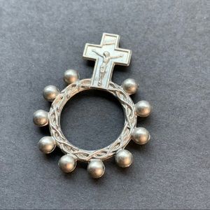 Vintage Cross Rosary Ring🎄Keychain or Ornament